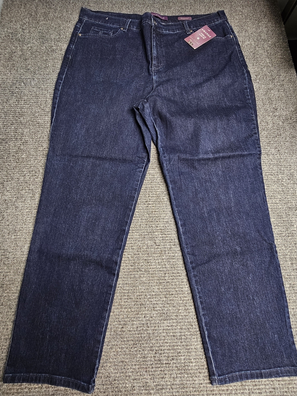 Womens 22W Tapered Leg Classic Rise Dark Wash Gloria Vanderbilt Amanda Jeans